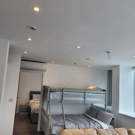 2Br Chic London Sleep 9 Bp7 Apartment Exterior photo